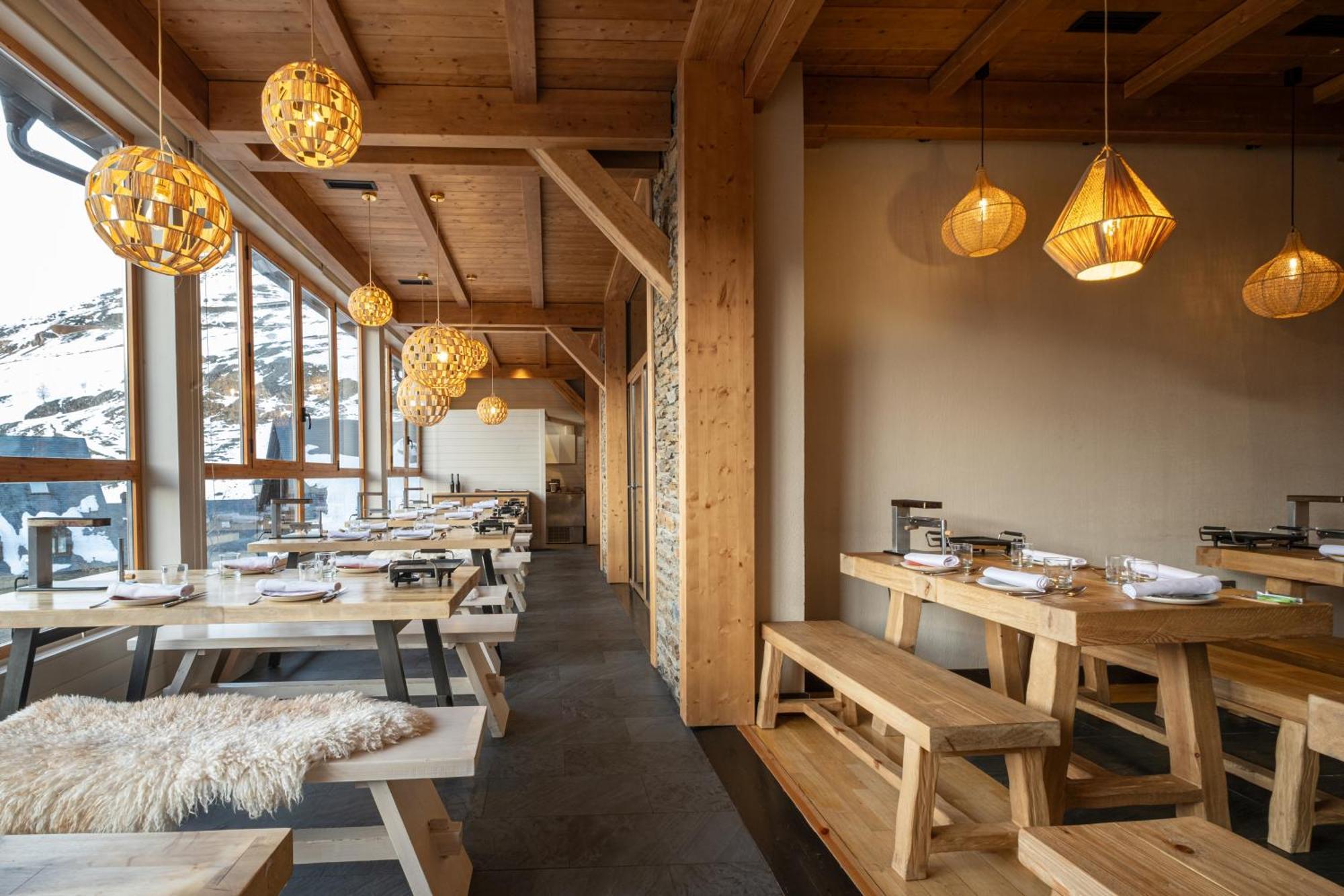 Eurostars La Pleta Hotel Baqueira Beret Exterior photo